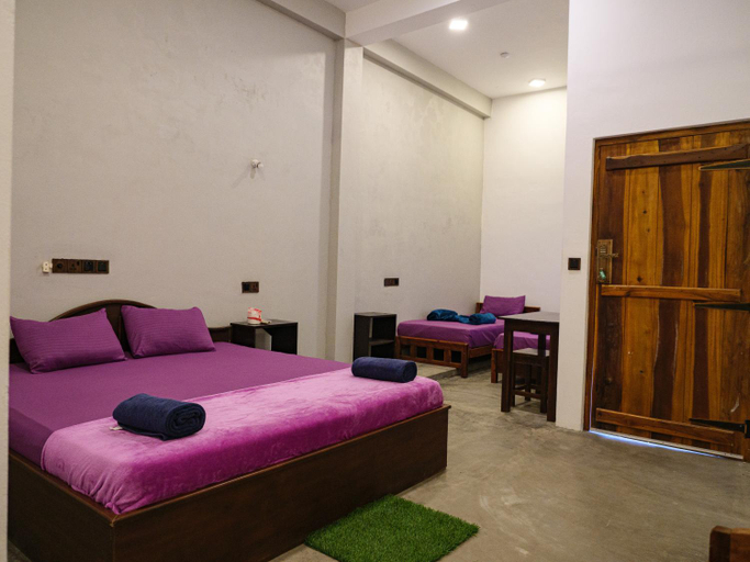 Bedroom 2, Pearl Of The Bay, Pothuvil
