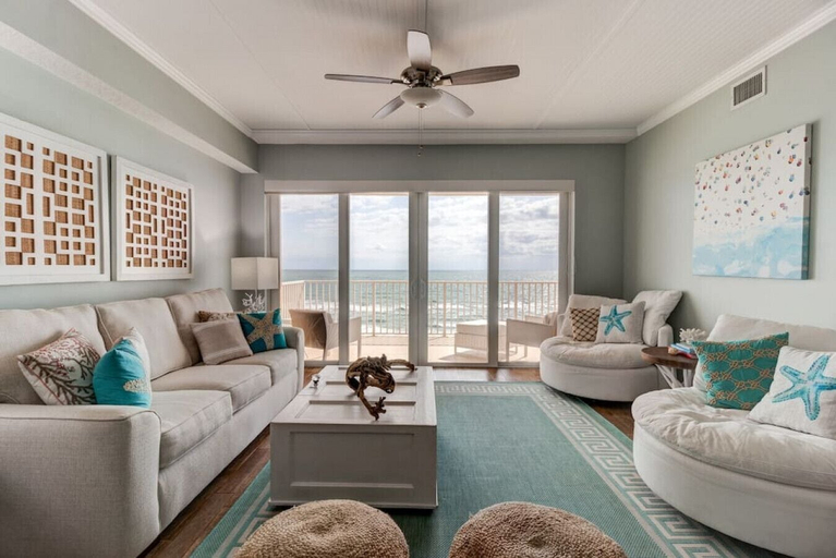Interior 5, Elegant Oceanfront Pool Hot Tub at Sanibel Condos, Volusia