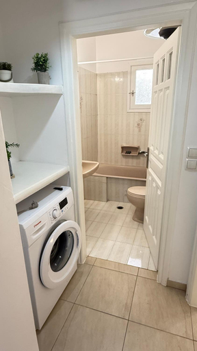 Bathroom 2, Katy's Home, South Aegean