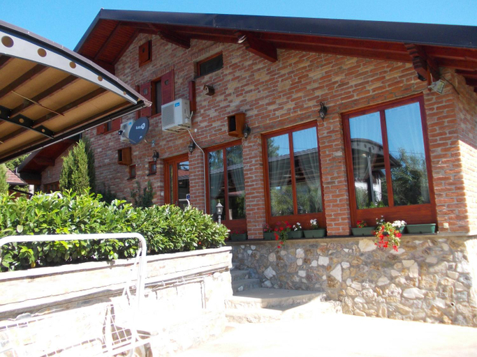 Others 3, Kuca za odmor "Karalic", Sremska Mitrovica