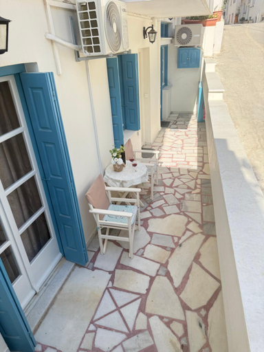 Others 5, Katy's Home, South Aegean