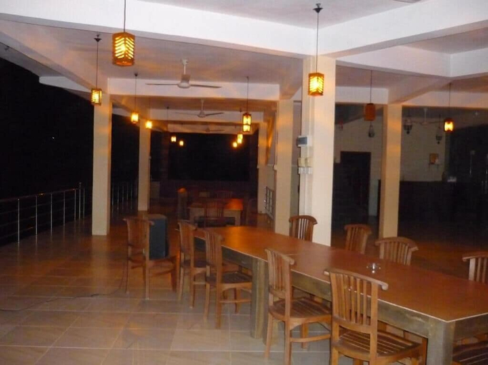 Food & Drinks 4, red letter hotel, Pathadumbara