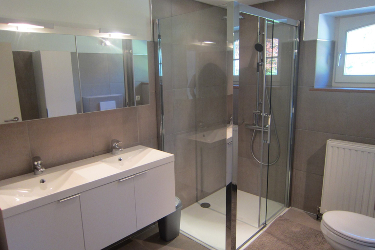 Bathroom 3, Spacious Family Villa, Offagne, Luxembourg