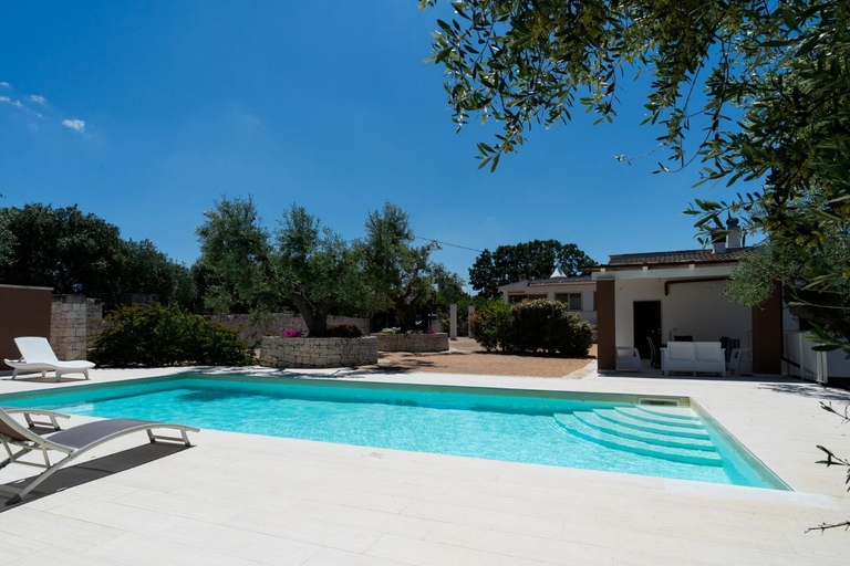 Sport & Beauty 4, Villa Irma with Private Pool by Wonderful Italy, Bari