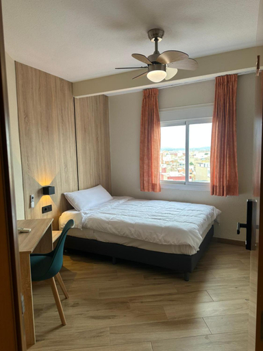 Bedroom 2, Hotel Alain, Valencia