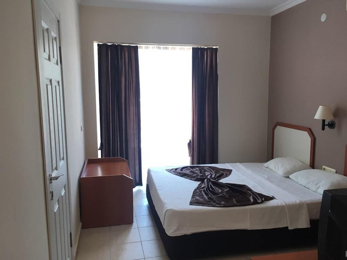 Bedroom 3, Pigale Beach Resort, Selçuk