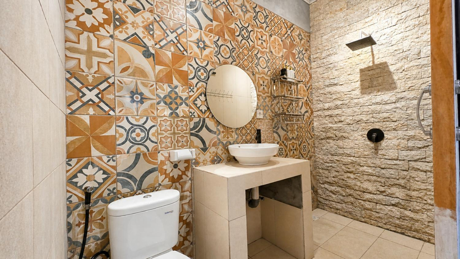 Bathroom 3, meininghouse, Gianyar