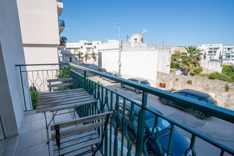 Others 4, Casa Immacolata, Bari