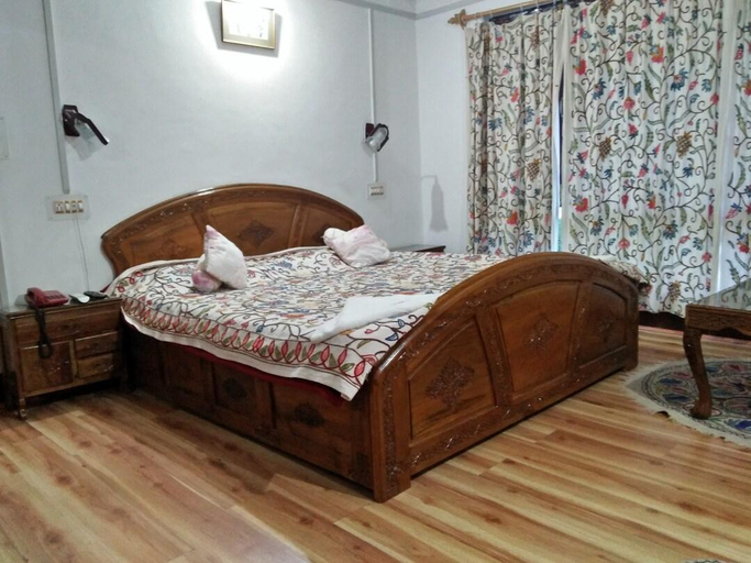 Bedroom, Magic Himalayan Cottage, Anantnag