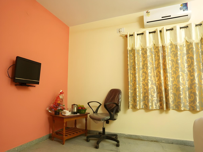 Others 4, Ample Inn, Bangalore