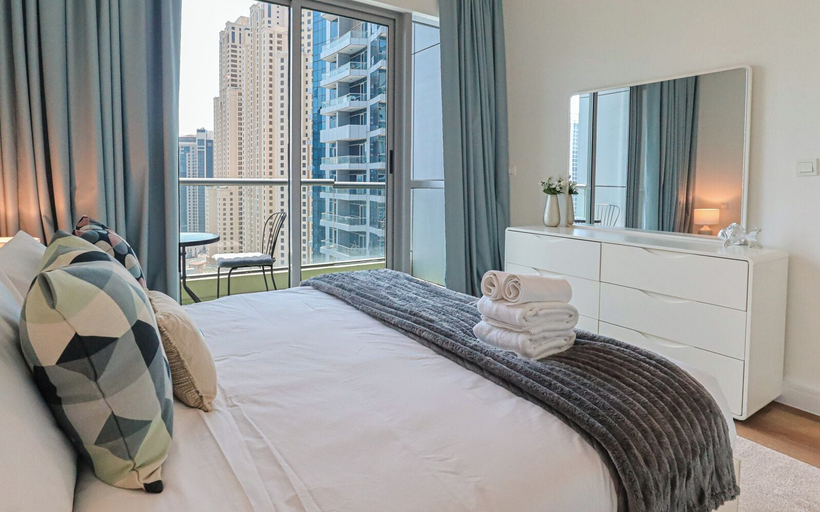 Bedroom 2, HiGuests - Bay central, Dubai