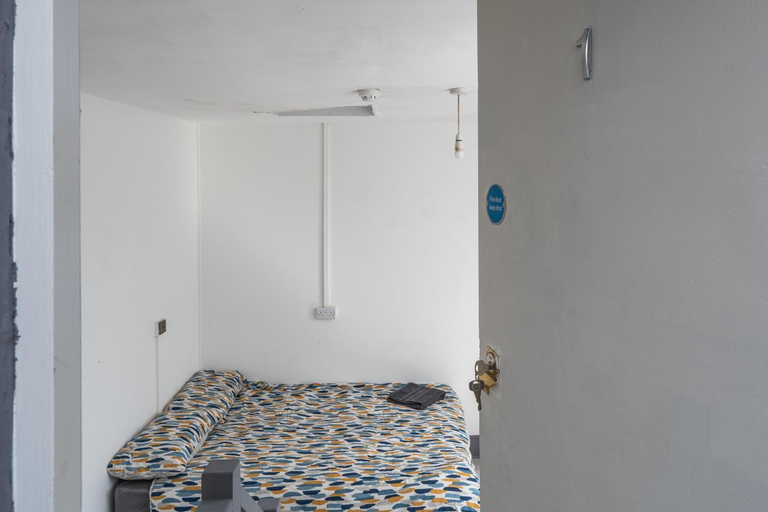 5, Room 1 - The Archers, Southampton