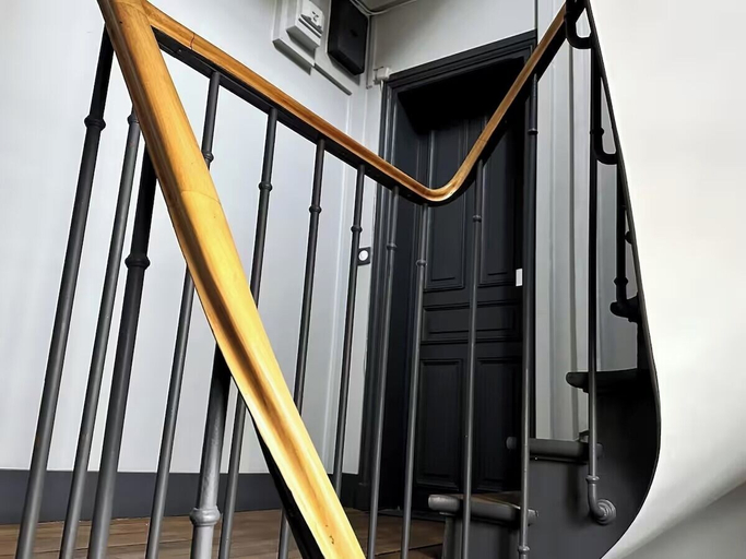 Interior 4, celine 4, Hauts-de-Seine