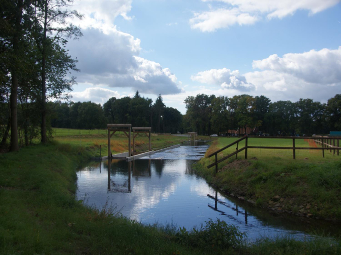 Others 5, Atmospheric tent lodge with dishwasher, in Twente, Haaksbergen