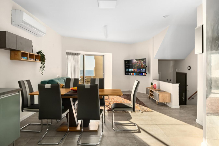 3, Netanya Beach & Pool Comfort Stay