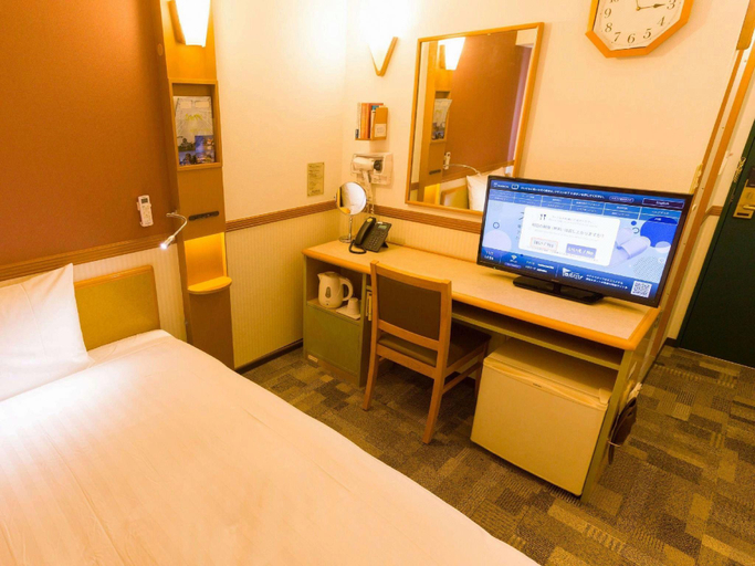 Bedroom 2, Toyoko Inn Shin-Yokohama Ekimae Honkan, Yokohama