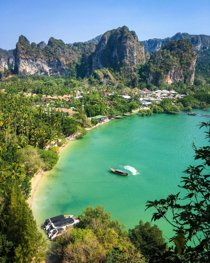 Others 5, Base Party Hostel 18-35 Years Old Only, Mueang Krabi
