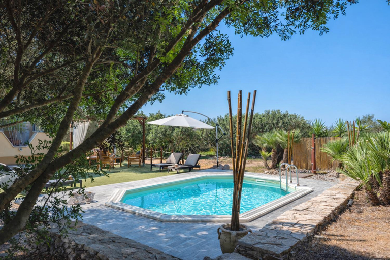 Sport & Beauty 2, Villa Pedra Alghero - appartamento in villa con piscina, Sassari