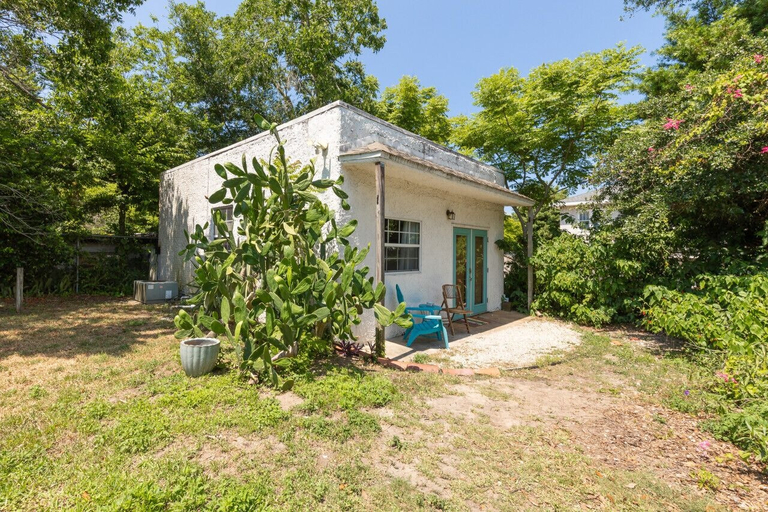 Exterior & Views 2, 1 Bedroom Spanish Bungalow Guest House, Volusia