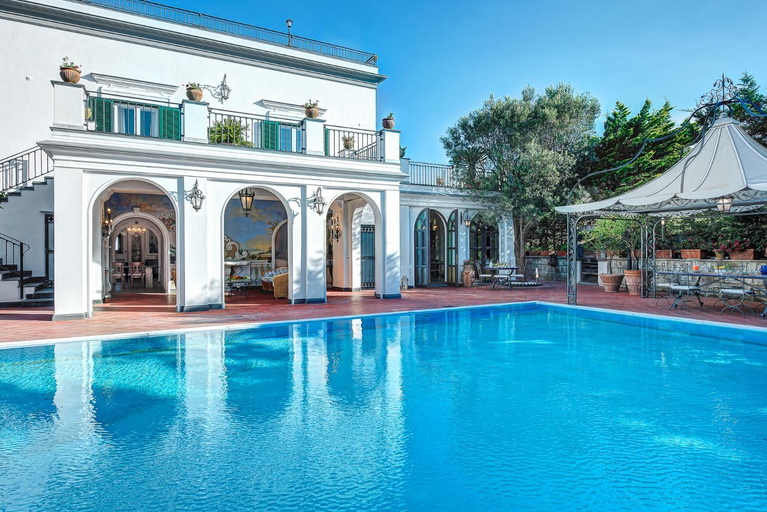Sport & Beauty 2, GOCCE VILLAS - The Palace Villa Escondida, Napoli