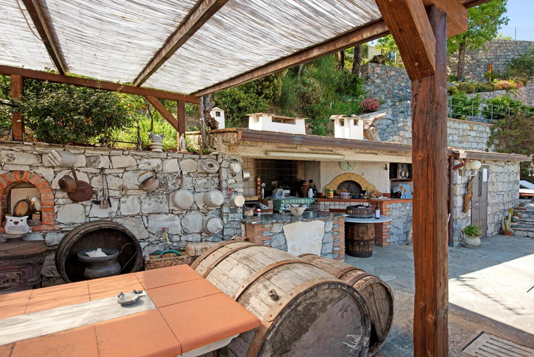 Food & Drinks 5, Villa Lice - Coronata, Genova
