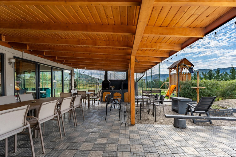 Food & Drinks, Casa Ducu, Calimanesti