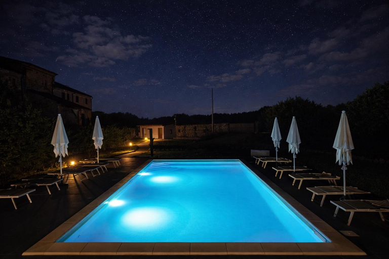 Sport & Beauty 2, Villa Amanda, Massa Carrara