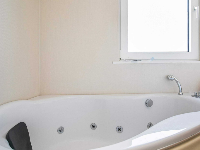 Bathroom 5, 4 Star Holiday Home in Lemvig, Lemvig