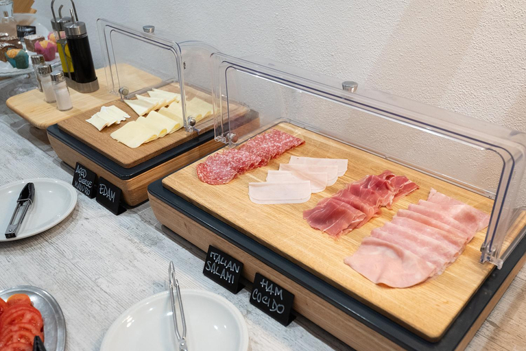 Food & Drinks 5, Don Carlos, Baleares