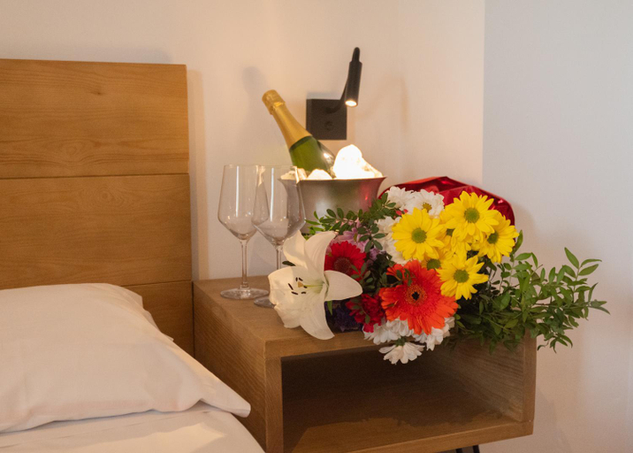 Bedroom 3, Don Carlos, Baleares