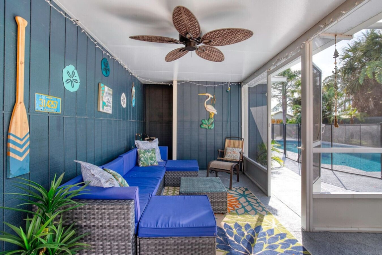 Interior 2, Under The Sea Pool and Hot Tub, Volusia