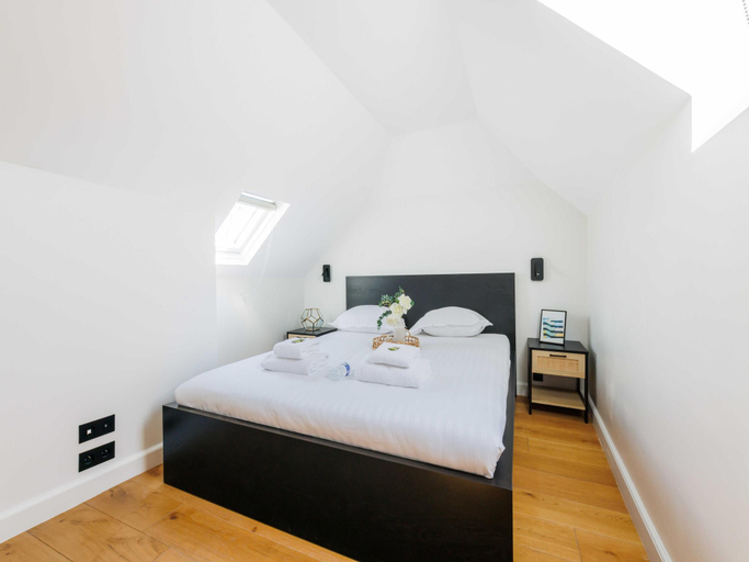 Bedroom 3, Elegant apartment - 2BR 6P - Sentier, Paris