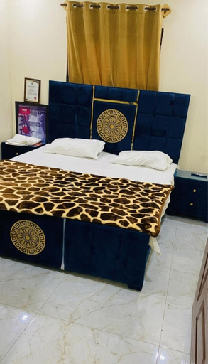 5, Sartaj Hotel, Islamabad