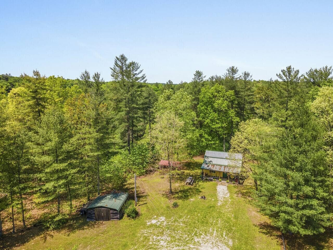 Interior 4, Wifi - Pet Friendly - Secluded Knotty By Nature, Wolfe