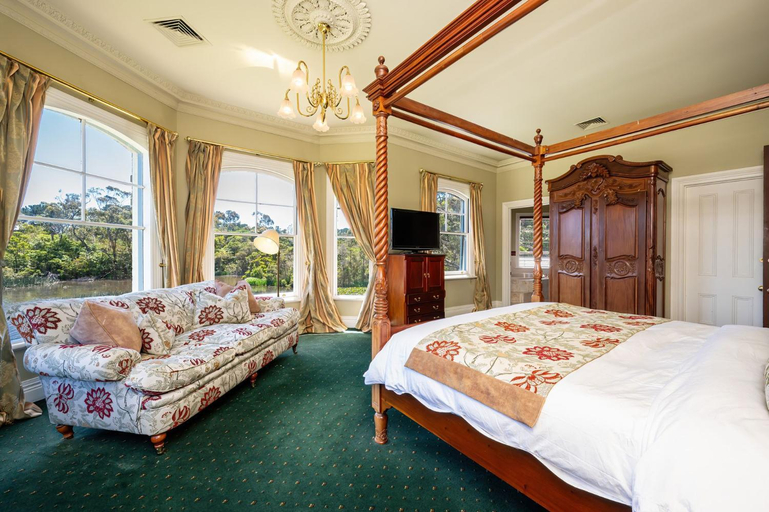 Bedroom 3, Woodman Estate, Melbourne