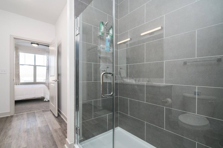 Interior 4, Lovely 2-bedroom-free Parking, Boone