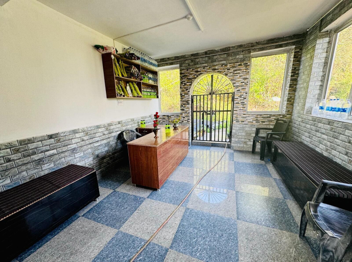 Others 2, Sharma Home stay, Mandi