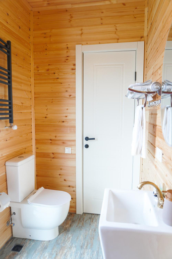 Bathroom 3, Matilda Village, Telavi