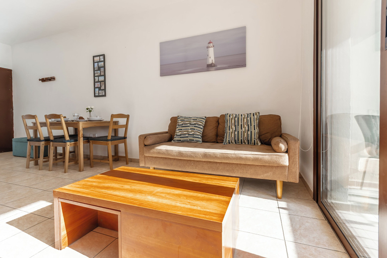 Bedroom 3, Sunlit Cozy Apartment, Larnaca