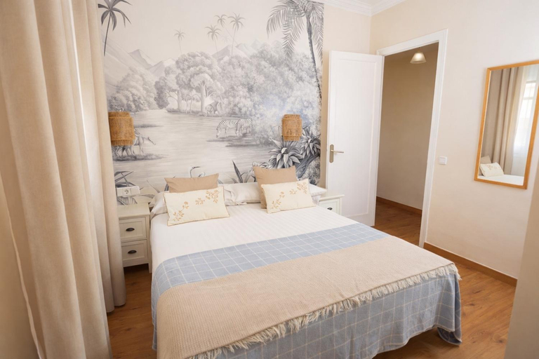 Bedroom 3, Tibidabo Apartments, Barcelona