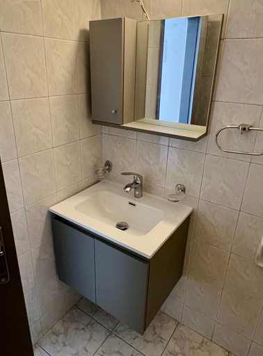 Bathroom 3, Pelekan rooms and apartments Athina 32, Central Macedonia