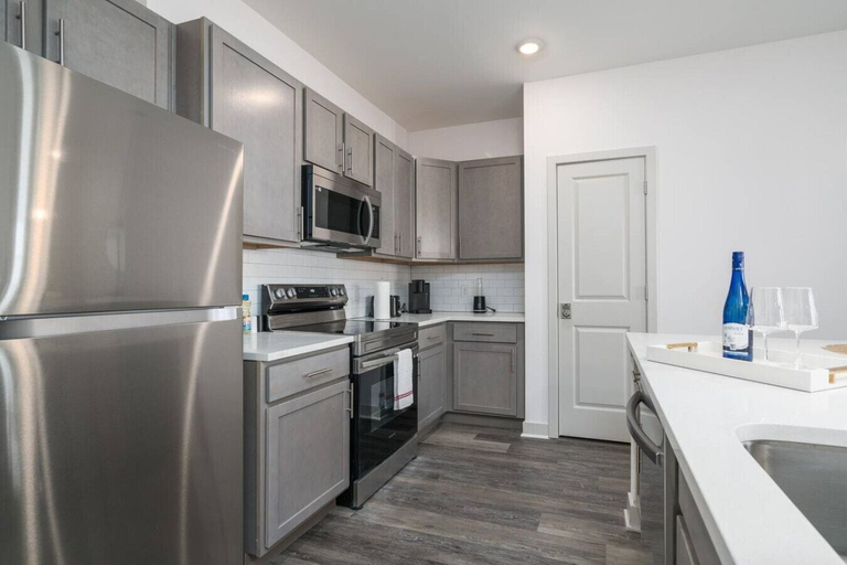 Interior 3, Lovely 2-bedroom-free Parking, Boone