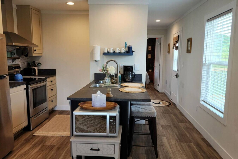 Interior 3, Wifi, Firepit, Fishing Pond - Farmview, Wolfe
