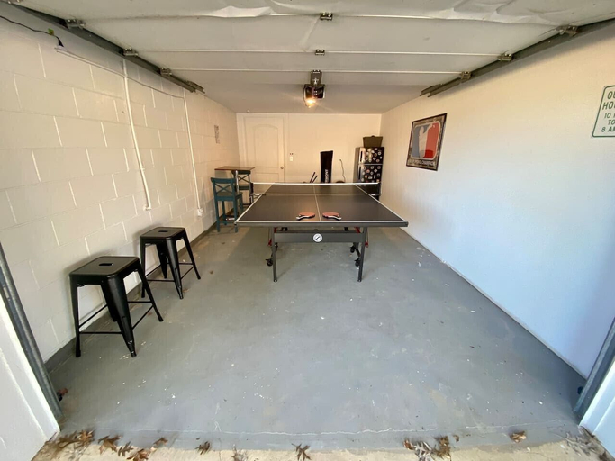 Interior 3, New Listing Paradise Foundhot Tubpoolmore, Davidson
