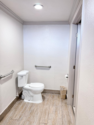 Bathroom 2, Town House Motel, Los Angeles
