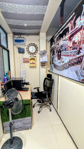 Others 5, Mahakal kripa guest house 201, Ujjain