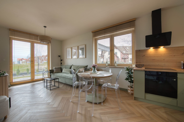 Living area 3, Łebska Osada by Q4 Apartments, Lębork