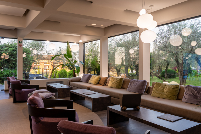 Public Area, Hotel Désirée by Double Hospitality, Brescia