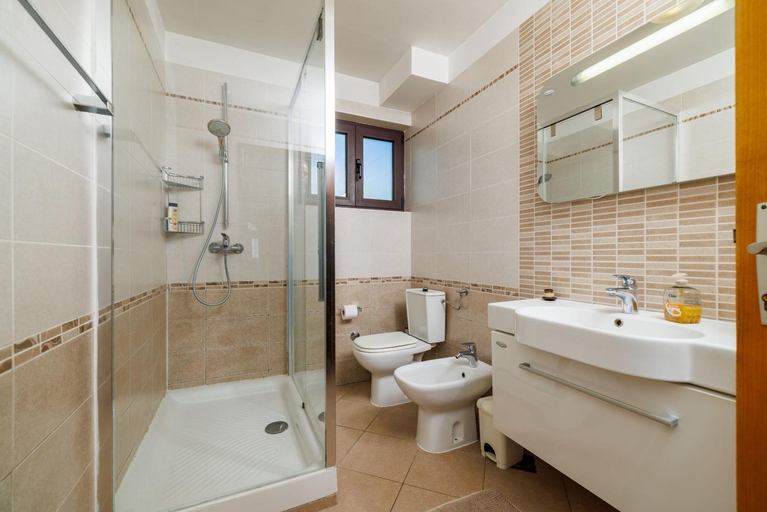 Bathroom 3, Gorgeous Apartment In Punat With Wifi, Punat