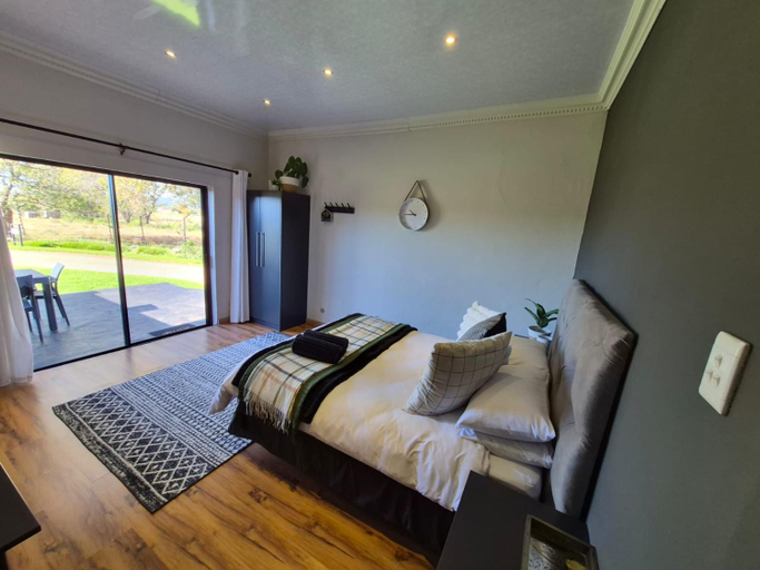 Bedroom 2, Toekoms Inn, Joe Gqabi
